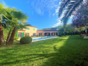Propriété Maria avec grande piscine